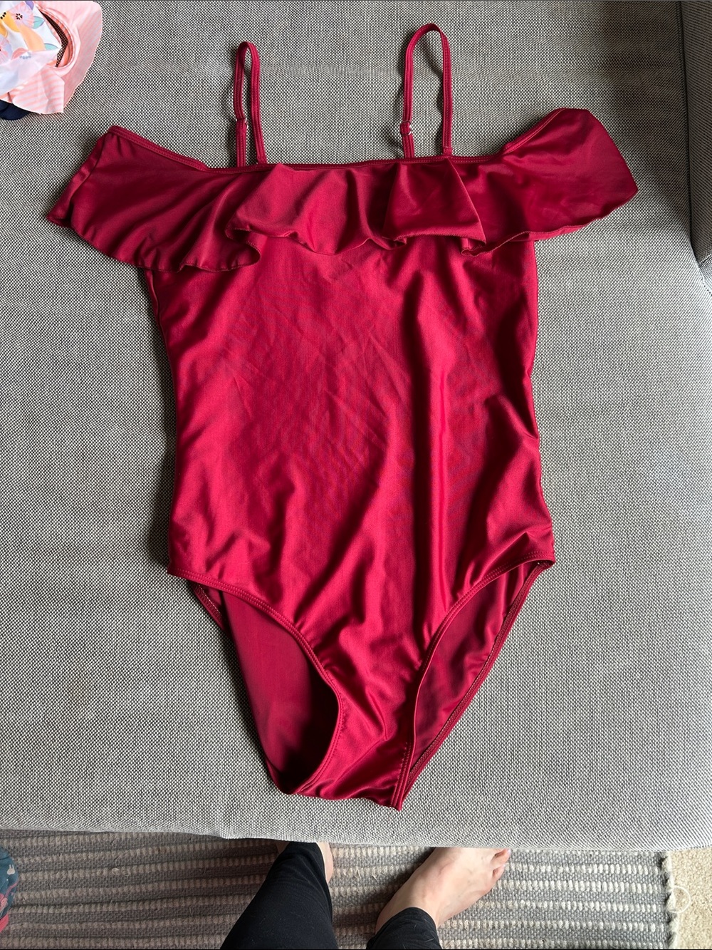 Women's Off-Shoulder Ruffle One-Piece Swimsuit - Red